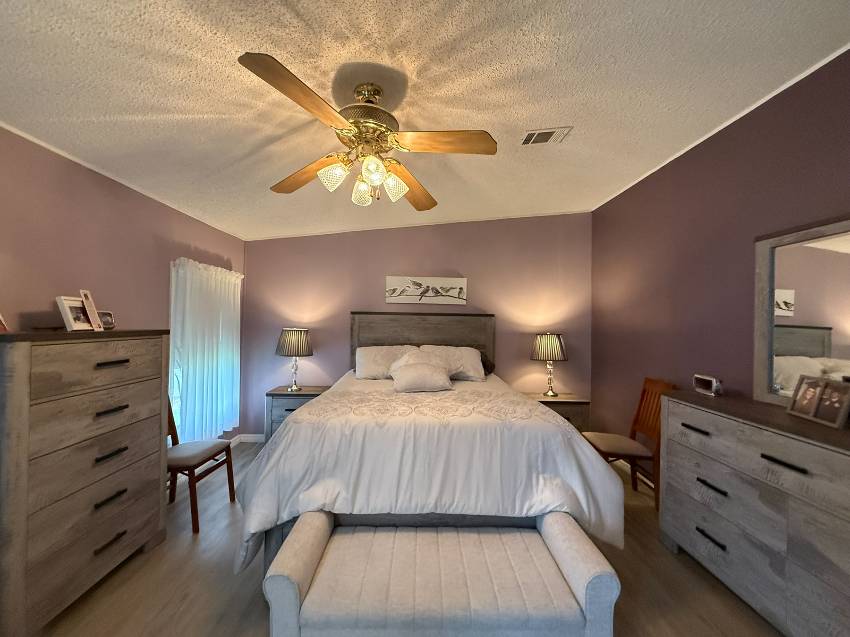 8104 Lake View Dr S a Ellenton, FL Mobile or Manufactured Home for Sale